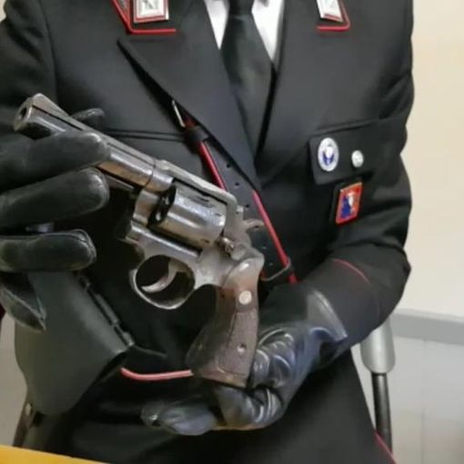 Armi illegali, tre arresti nel Torinese