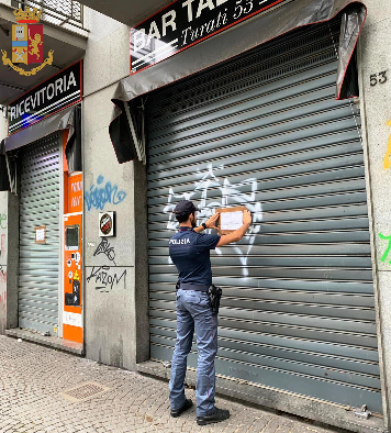 Viola le prescrizioni, il Questore gli sospende la licenza per 15 giorni