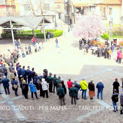 cerimonia di piazza a Settimo Torinese cerimonia di piazza a Settimo Torinese