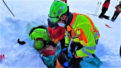 Uomini del Soccorso alpino