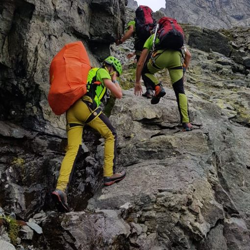 Salvata a Usseglio dal soccorso alpino una donna scivolata su un nevaio