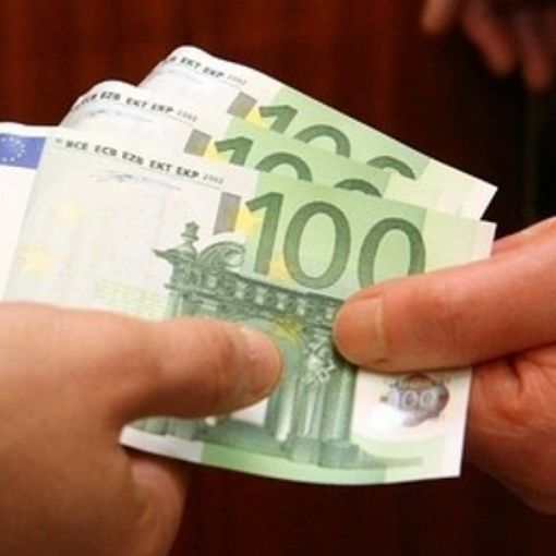 E’ stato un falso maresciallo dei carabinieri a truffare una pensionata di 74 anni di Collegno (VIDEO)
