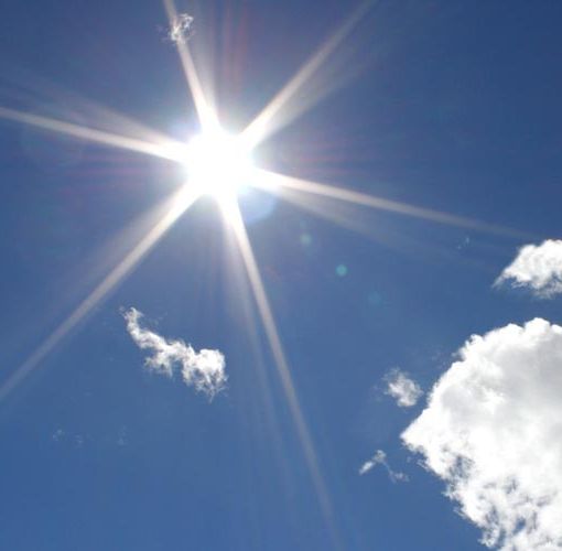 Lunedì inizia all'insegna del bel tempo, ma torna l'aria fresca