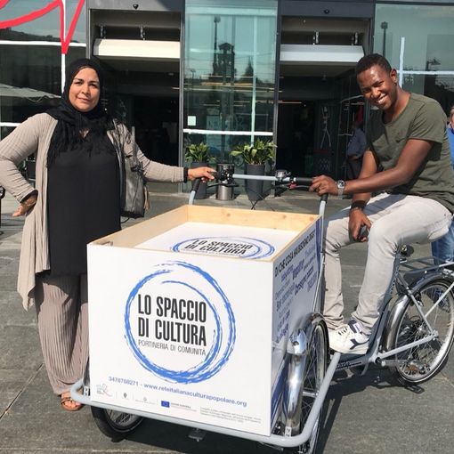 Nel cuore storico di Torino arriva la portineria di comunità su tre ruote