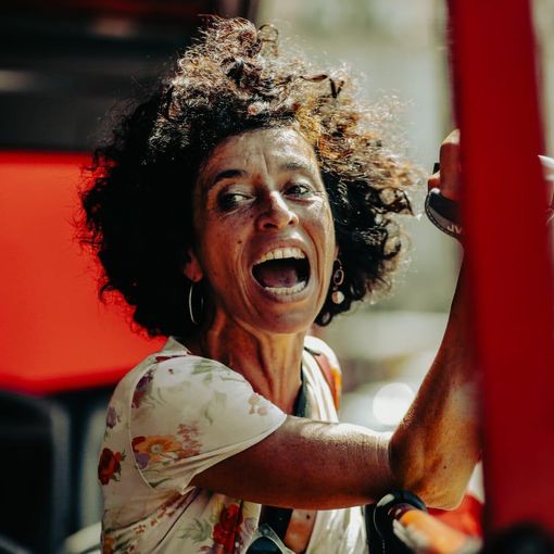 Biennale Democrazia, Chorós presenta lo spettacolo &quot;Le guerre del nostro tempo&quot;,