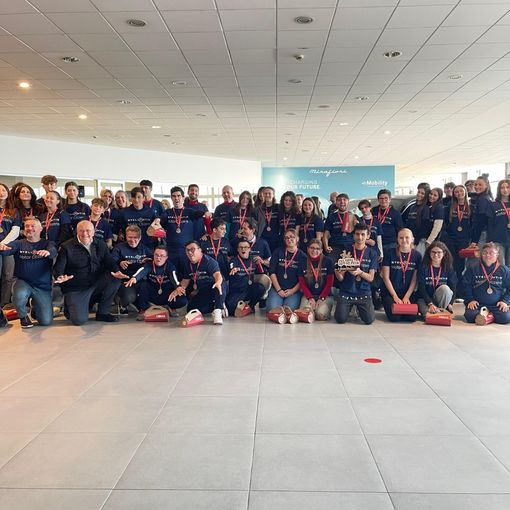 foto di gruppo dipendenti