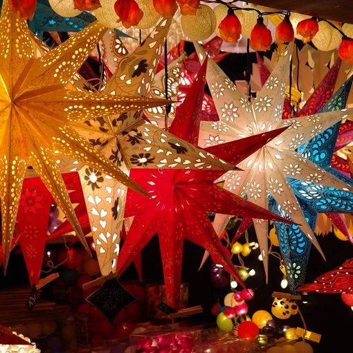 Il Canto di Natale a Torino Versione riveduta e corretta, in chiave sabauda e attuale, del grande classico di Charles Dickens
