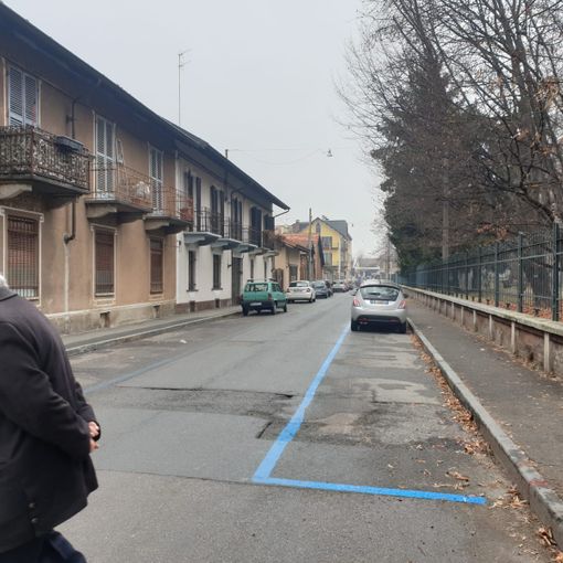 Strisce blu a Venaria, prorogati di 4 mesi gli abbonamenti