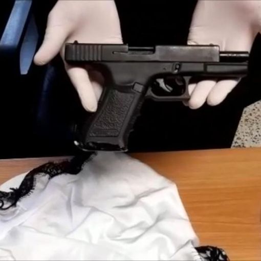 Moncalieri, stupratore di prostitute arrestato dai carabinieri: le minacciava con una pistola o un coltello [VIDEO]