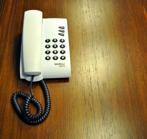 Nichelino, da domani al via servizio di &quot;telefono amico&quot; per gli anziani soli