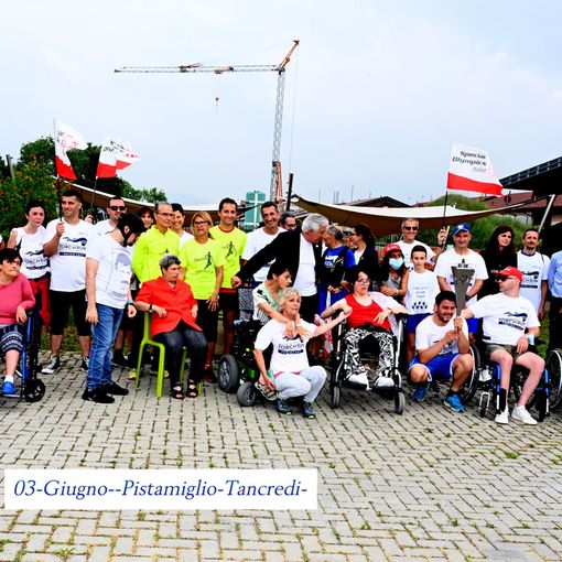 cerimonia con la torcia Special Olympics