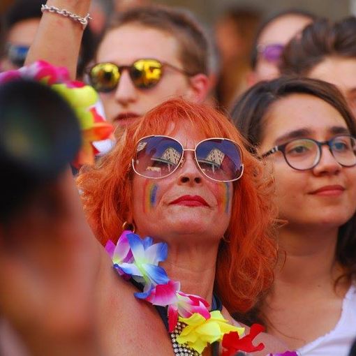 L’orgoglio LGBTQI oggi sfila al Torino Pride e abbatte i confini: &quot;Per i diritti di tutti&quot;