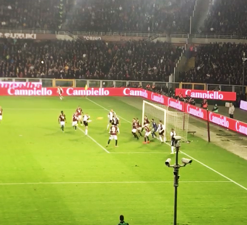 Higuain cambia la Juve, De Ligt “mata” il Toro e mantiene la Signora in vetta [FOTO e VIDEO]