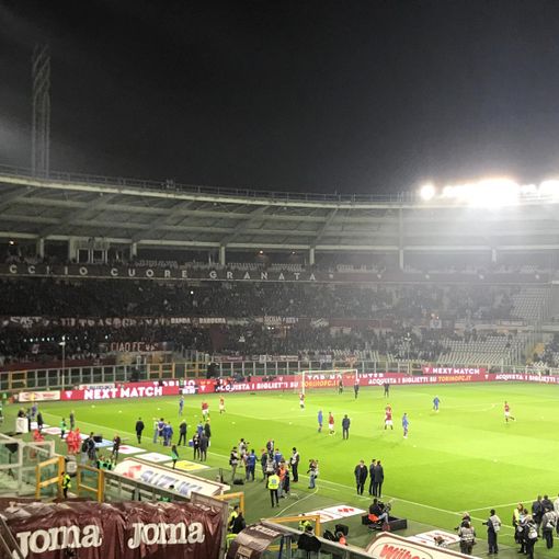Coronavirus, Torino ferma tutto lo sport: rinviata la gara tra granata e Parma. Si valuta sul Carnevale di Ivrea. Il basket gioca