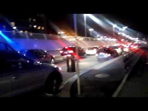 Traffico paralizzato e ambulanza bloccata su corso Principe Oddone a Torino (VIDEO)