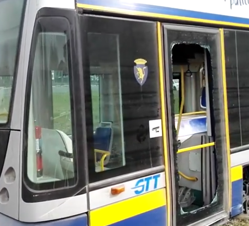 tram deragliato