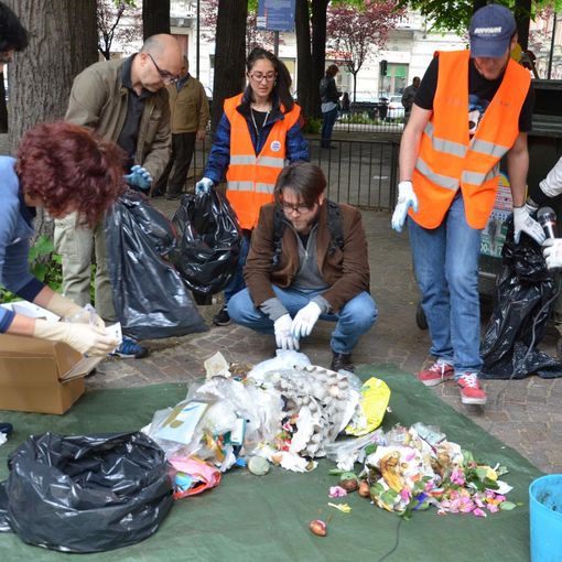 Arrivano i #trashmob in Circoscrizione 6 per sensibilizzare i cittadini alla buona raccolta differenziata