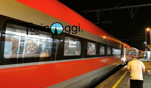 Treni, a Pasqua 10 milioni di passeggeri. Torna il Frecciarossa notturno