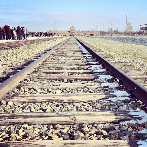 Dalla stazione di Nichelino sta per ripartire il viaggio del Treno della Memoria