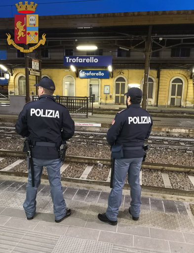 Giro di vite contro la microcriminalità: blitz nelle stazioni ferroviarie di Fossano e Trofarello