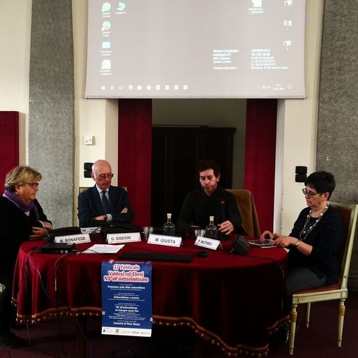 Valdesi ed ebrei uniti per il 17 febbraio, lunedì sulla Mole la scritta &quot;No all'antisemitismo&quot;