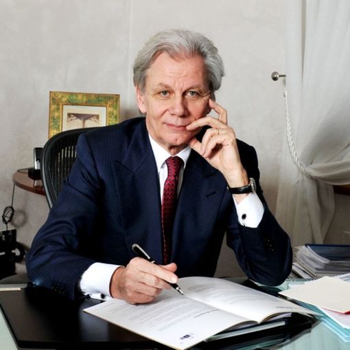 Valter Mainetti, una vita dedicata all’arte: da Augusto a Michelangelo