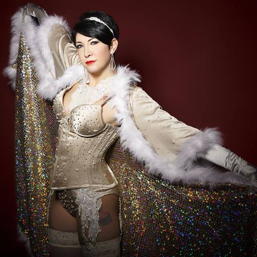 “Seduzione e ironia, così ogni donna si racconta sul palco”: all’Amazing Flamingo Cabaret&amp;Burlesque Torino Festival