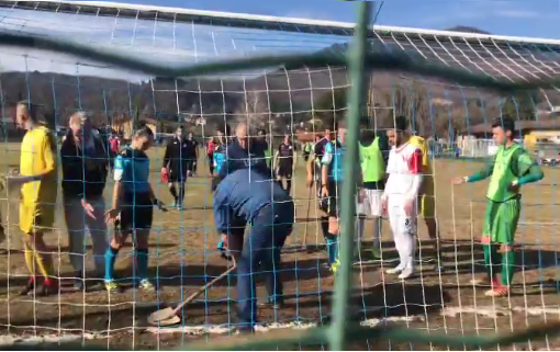 Varese-Legnano 0-2: domenica si è scavato perchè le porte dei padroni di casa erano troppo basse...