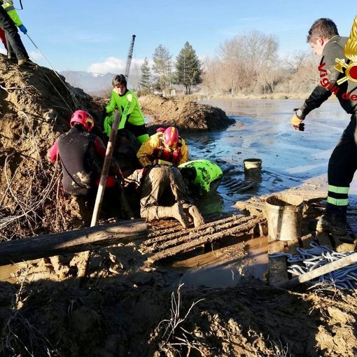 Recuperato un uomo nel Sangone: era immerso fino al torace