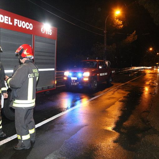 Torino, incendio alla piscina &quot;Colletta&quot;: intervento dei vigili del fuoco