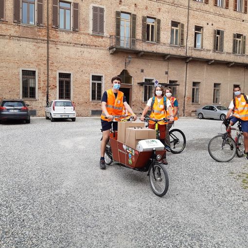 Chieri, continua la distribuzione di mascherine: arriva la seconda tranche