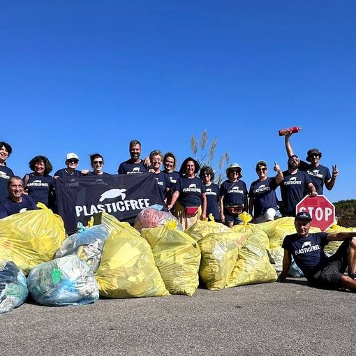 Oltre 11 tonnellate di plastica e rifiuti raccolte in Piemonte dai volontari Plastic Free
