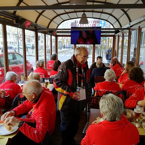 Per i volontari di Torino 2006 una pizza per celebrare Pyeongchang