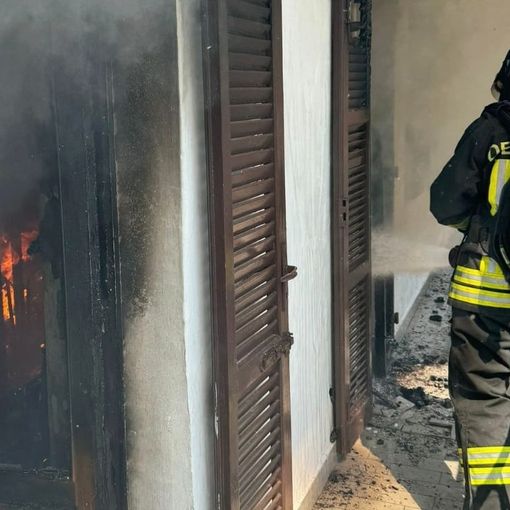 Susa, alloggio in fiamme a Sant'Antonino: nessuno è rimasto ferito
