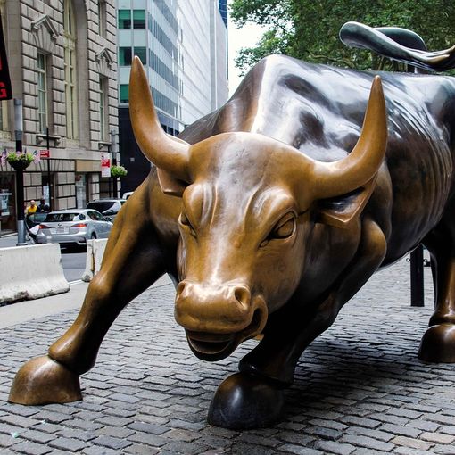 Meglio fare trading online con la propria banca o con un broker?
