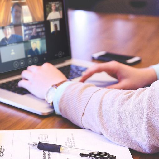 &quot;Generazione Alpha: l'impatto del digitale sui più piccoli&quot;: 5 webinar aperti ai cittadini