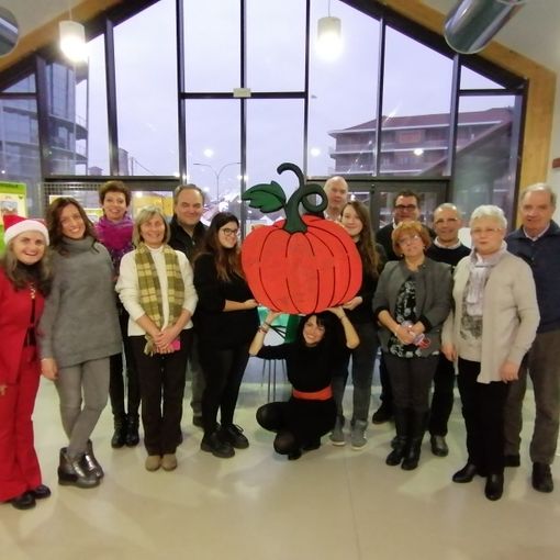Carmagnola, oltre 1000 peperonari a scopo benefico e gemellaggio con la Festa della zucca