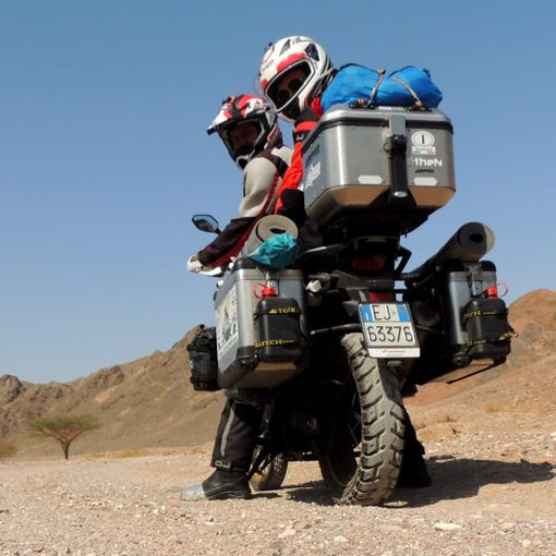 Franco Ballatore: professione globetrotter. Il motociclista di Beinette, appena arrivato dall’Oriente, ha già nuovi progetti