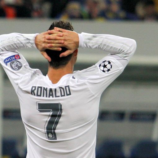 Cristiano Ronaldo trova l’accordo con il Fisco spagnolo: 19 milioni di euro e 2 anni di carcere