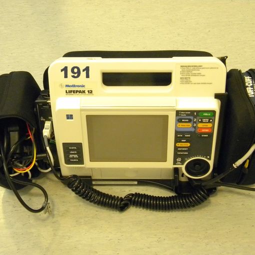 Decreto Balduzzi: obbligo defibrillatori sospeso fino al prossimo 30 giugno
