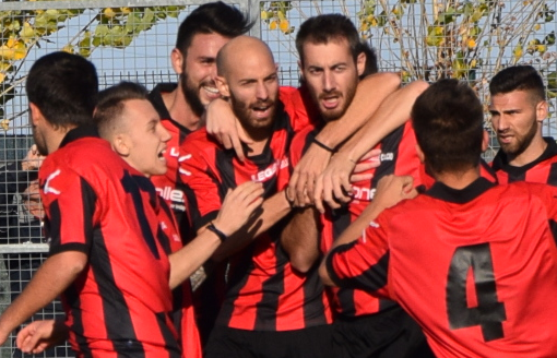 La gioia di Andrea Gigio Aimone al 90': 1-1 a Pianezza