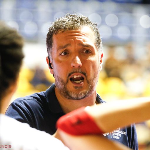 Barricalla Cus Torino Volley: vittoria fondamentale a Macerata