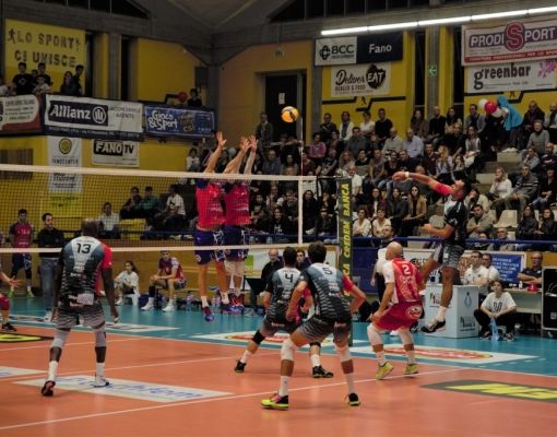 Il Parella Maschile regge tre set poi cede a Fano