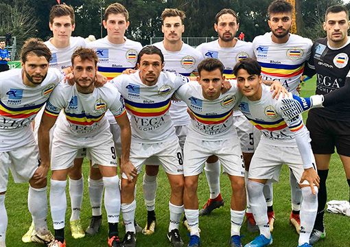 Real Querceta-Asdc Verbania 0-0: in campo contro la violenza sulle donne