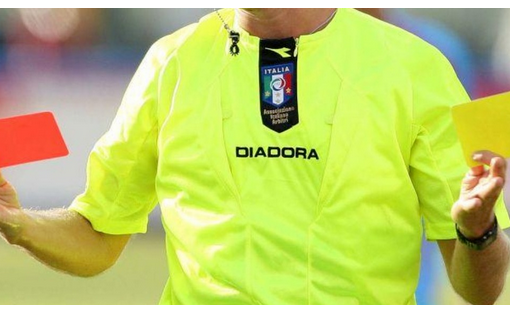 CHI METTE LA PETTORINA? - &quot;Il giallo&quot; che confonde gli arbitri. Polemiche in San Pietro-Garino (2004) e non solo...