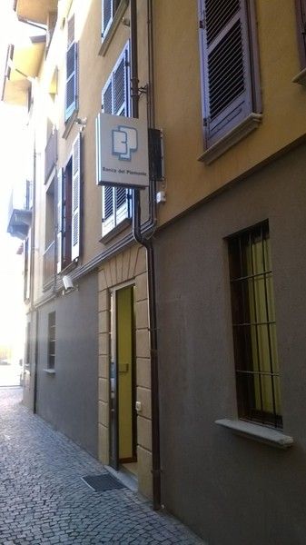 Banca del Piemonte, prosegue l'accentramento verso la sede di Torino: chiude la filiale di Busca