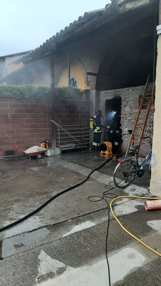 Incendio locale caldaia a Pinerolo