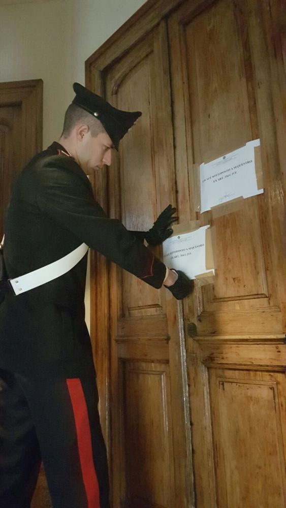 Continuo via vai di uomini: scoperta casa di appuntamenti in corso Francia a Torino Continuo via vai di uomini: scoperta casa di appuntamenti in corso Francia a Torino