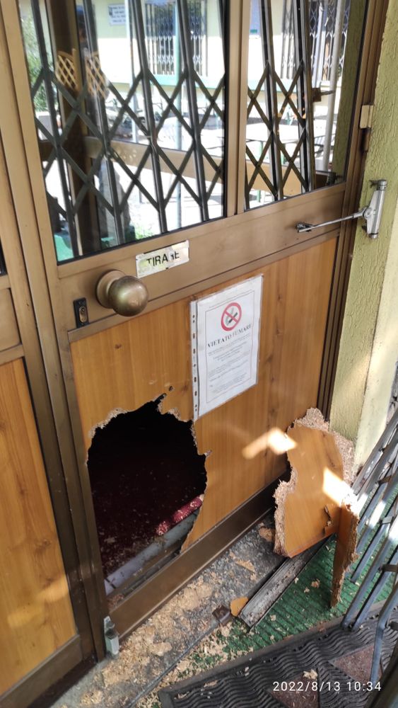 danni a locali e porte