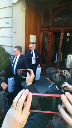 Aspettando Juve-Tottenham, la partita si è già giocata... a tavola (VIDEO) Aspettando Juve-Tottenham, la partita si è già giocata... a tavola (VIDEO)